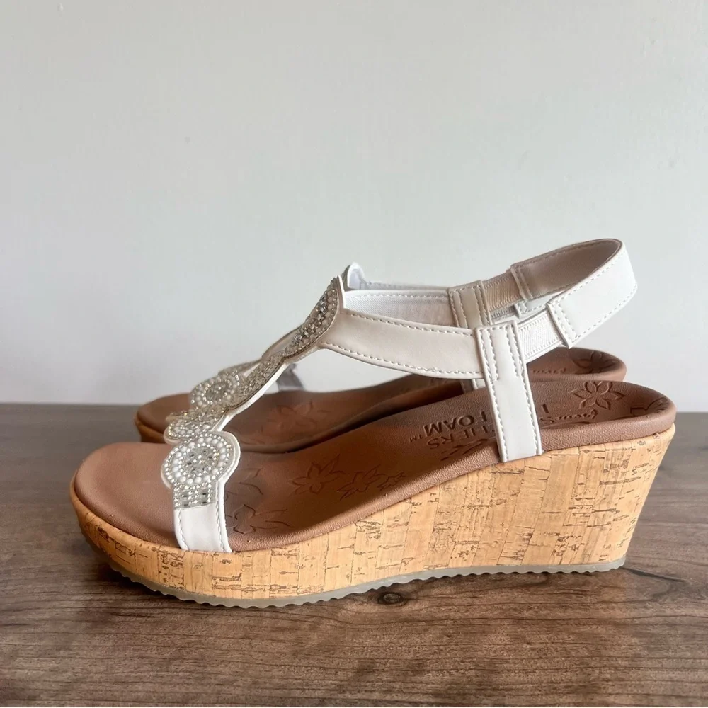 Skechers Cali NEW Women's Beverlee Date Glam Wedge Sandals Size 9 #B1345